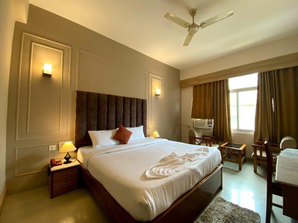 Hotel Earl Grey Jorhat Luaran gambar